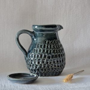 Karaf blauw
